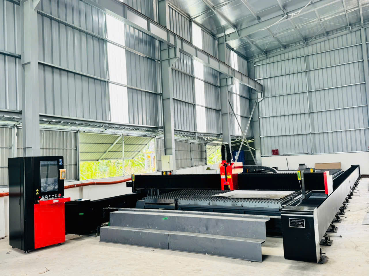 L series large format gantry laser cutting machine